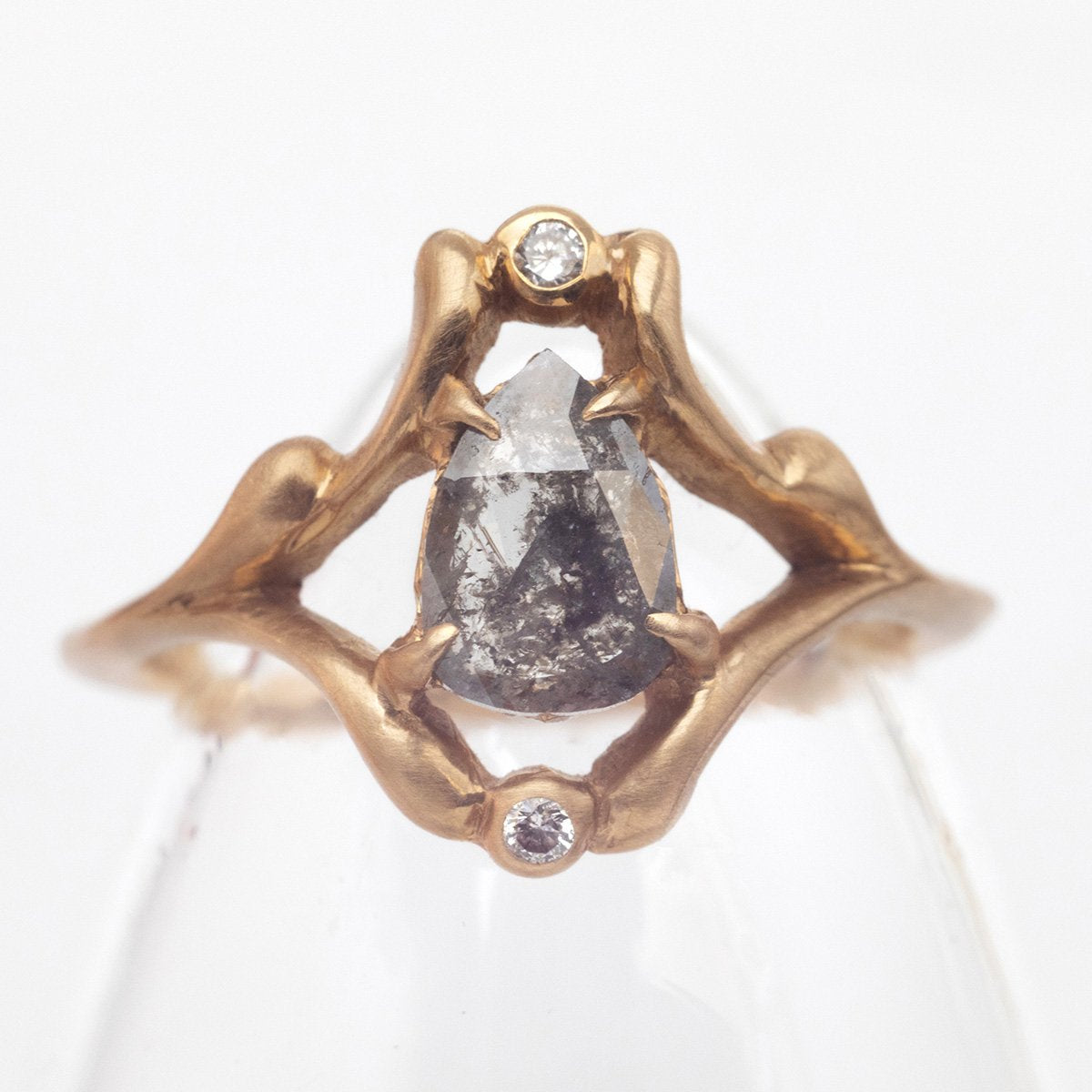 Tear Shaped Rustic Diamond Ring with Vine Motif (18k)