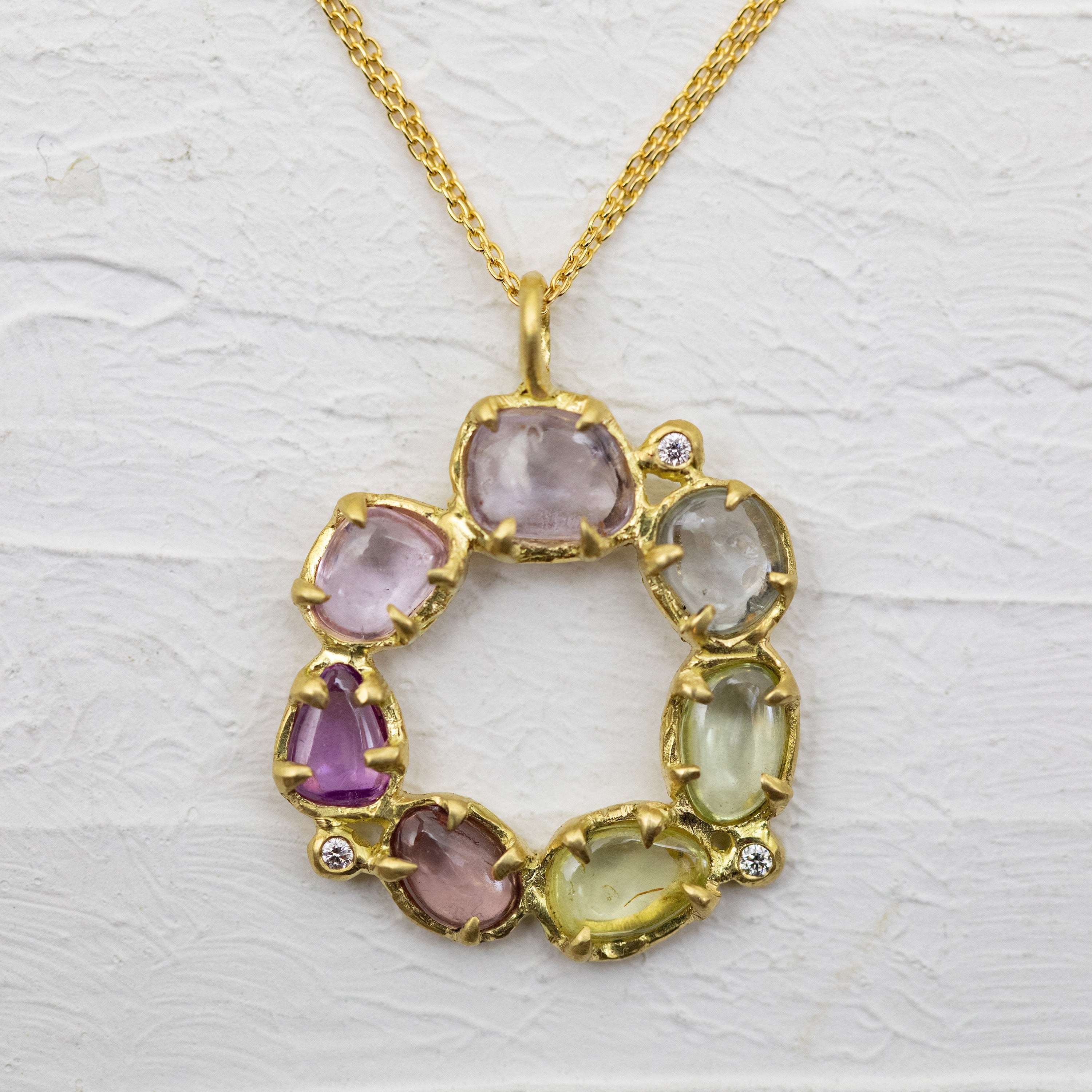 Rainbow Circle Sapphire Necklace (18k)