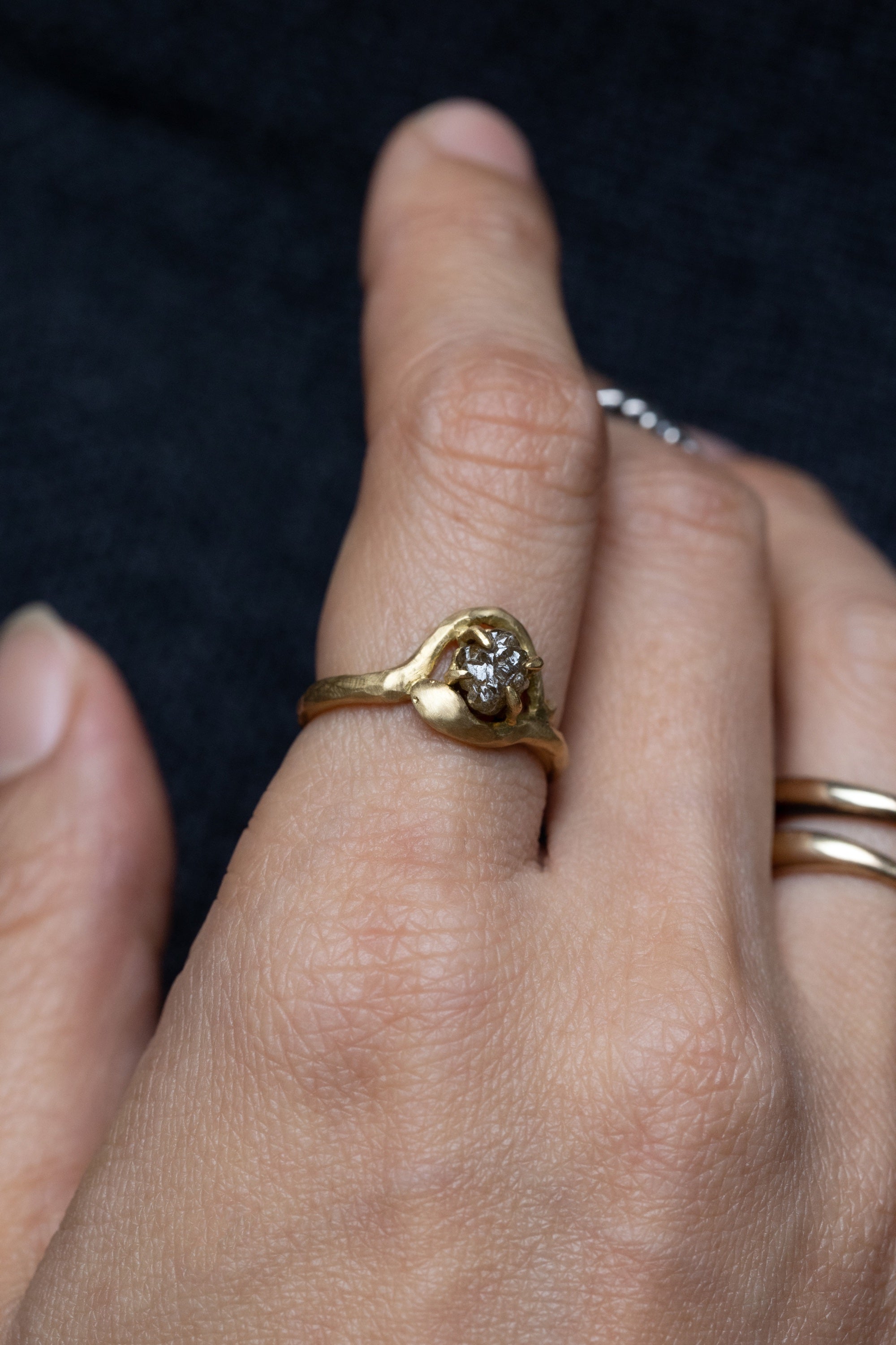 Golden Snake and Raw Diamond Ring (18k)