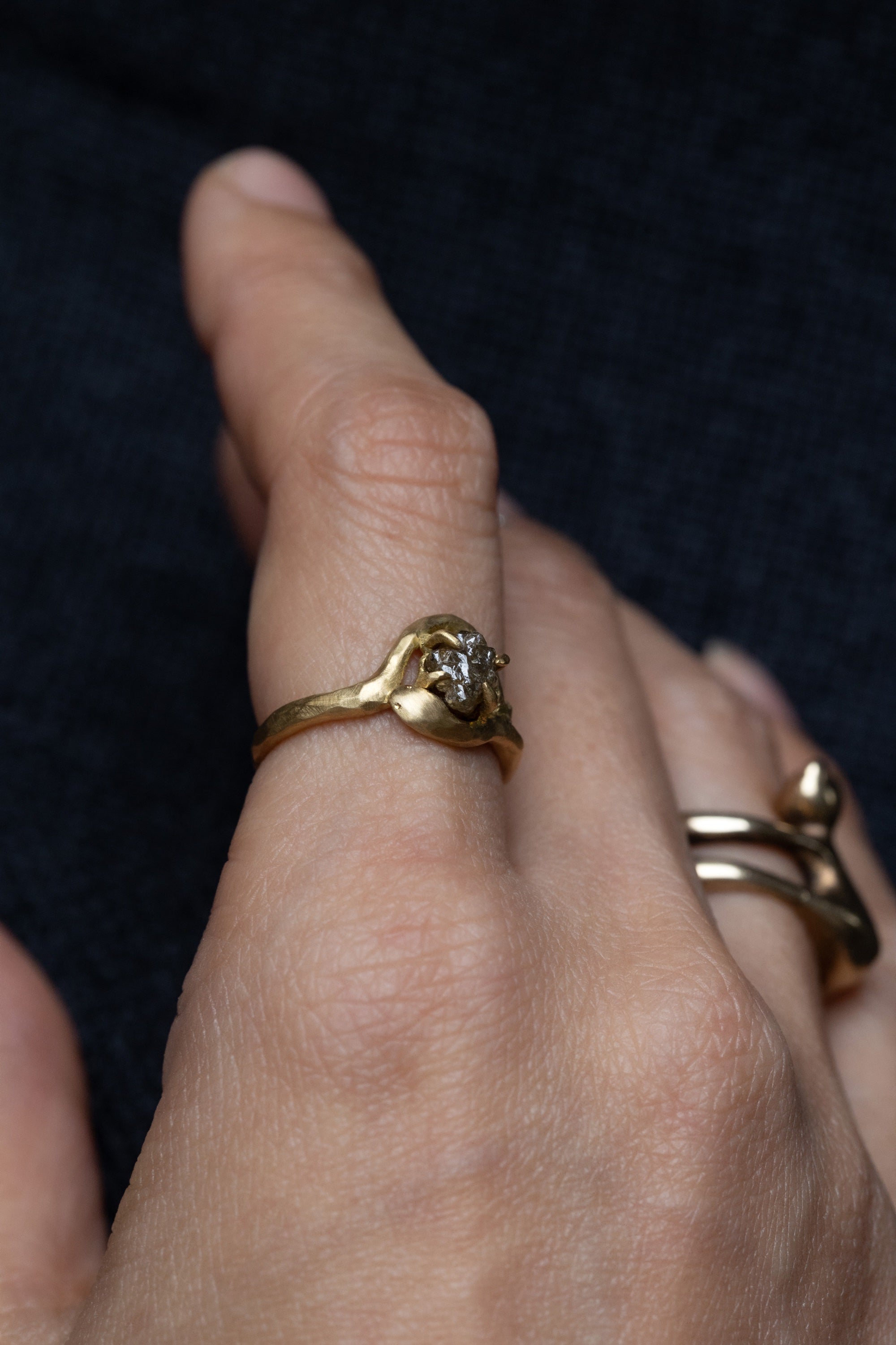 Golden Snake and Raw Diamond Ring (18k)