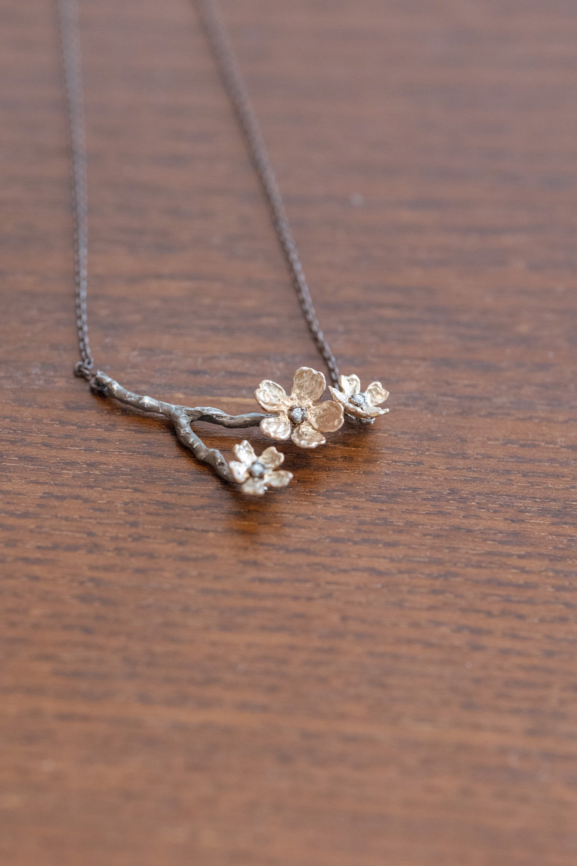 3 Sakura Blossoms Necklace