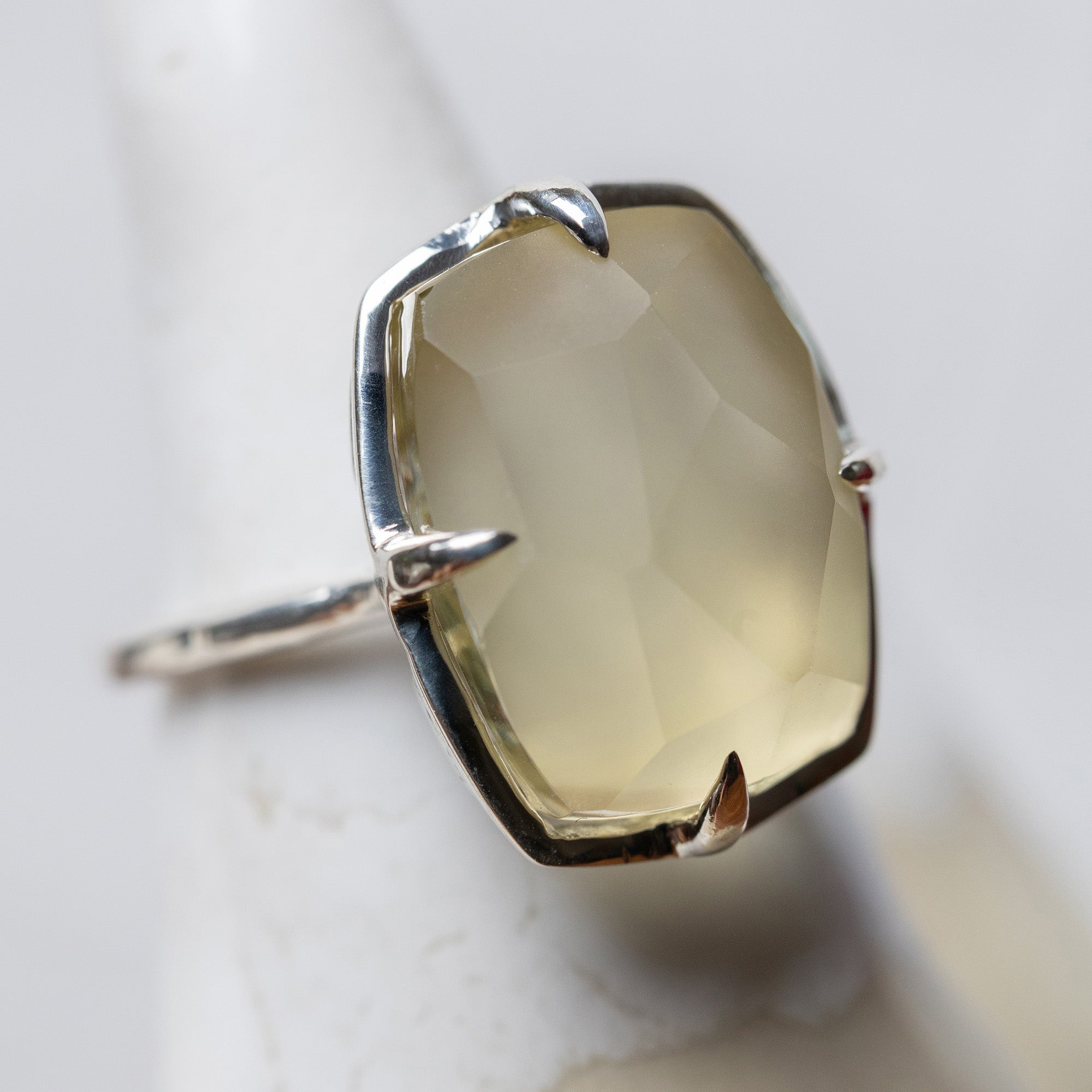 Lemon Quartz with Hidden Arabesque Design Silver Ring
