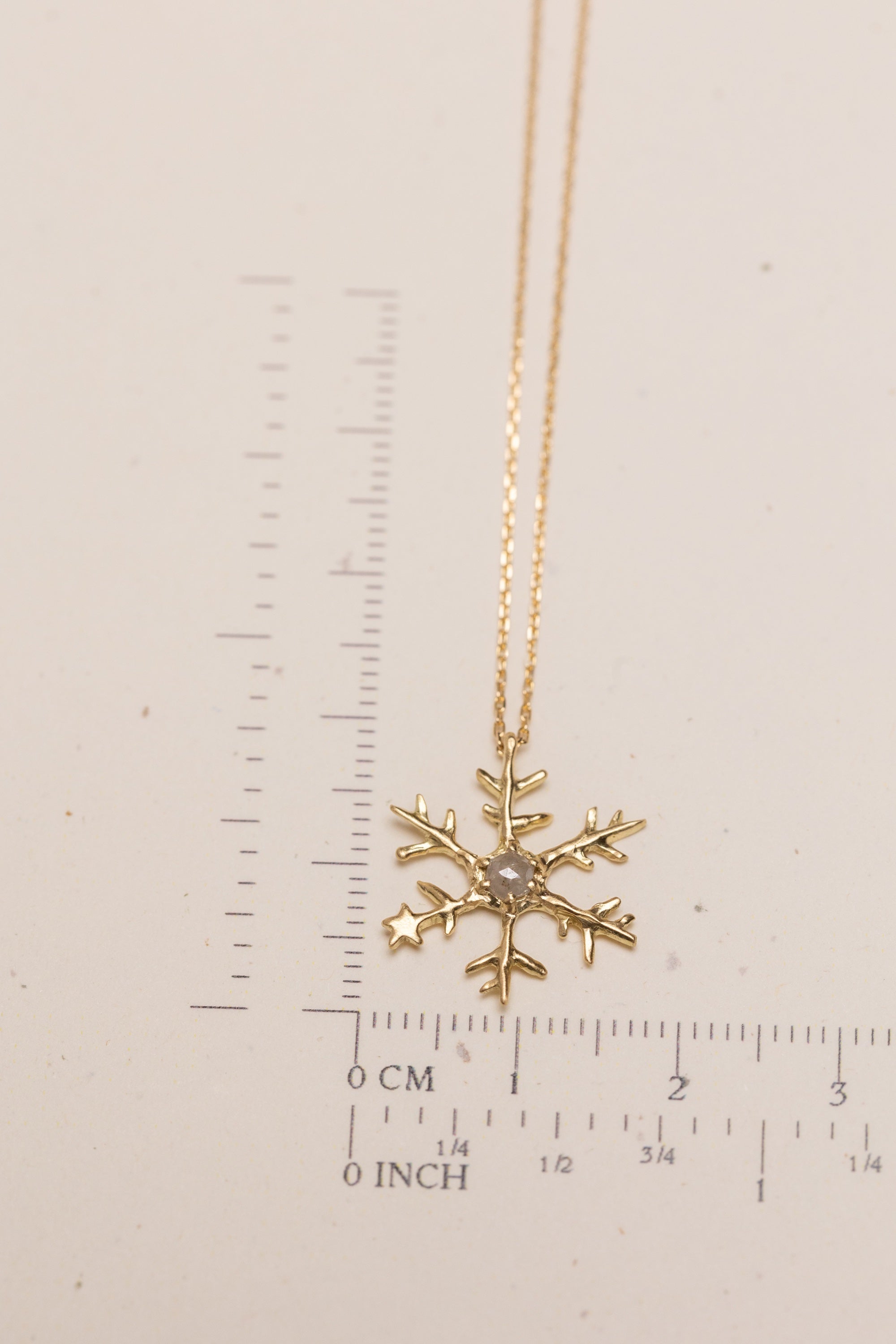 Icy diamond Snowflake Necklace