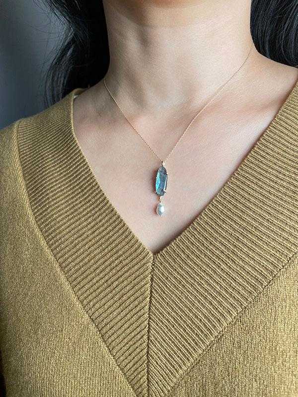 Elongated Labradorite with Keshi Pearl Necklace