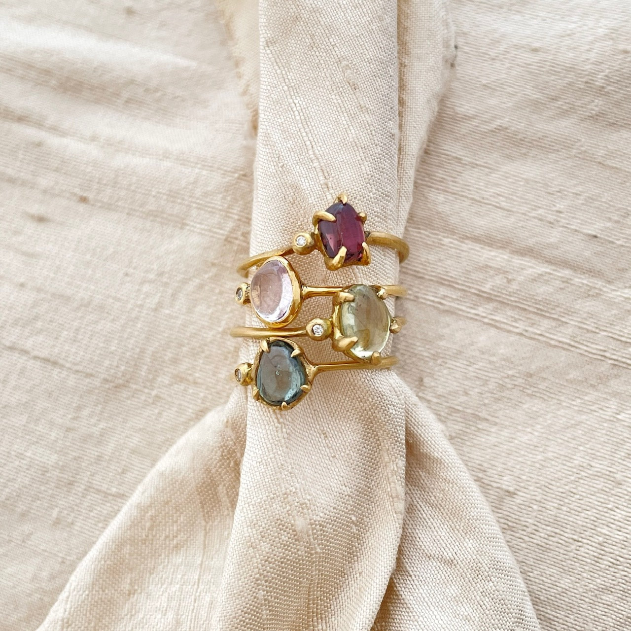 Light Yellow Sapphire Ring with One Diamond (18k)