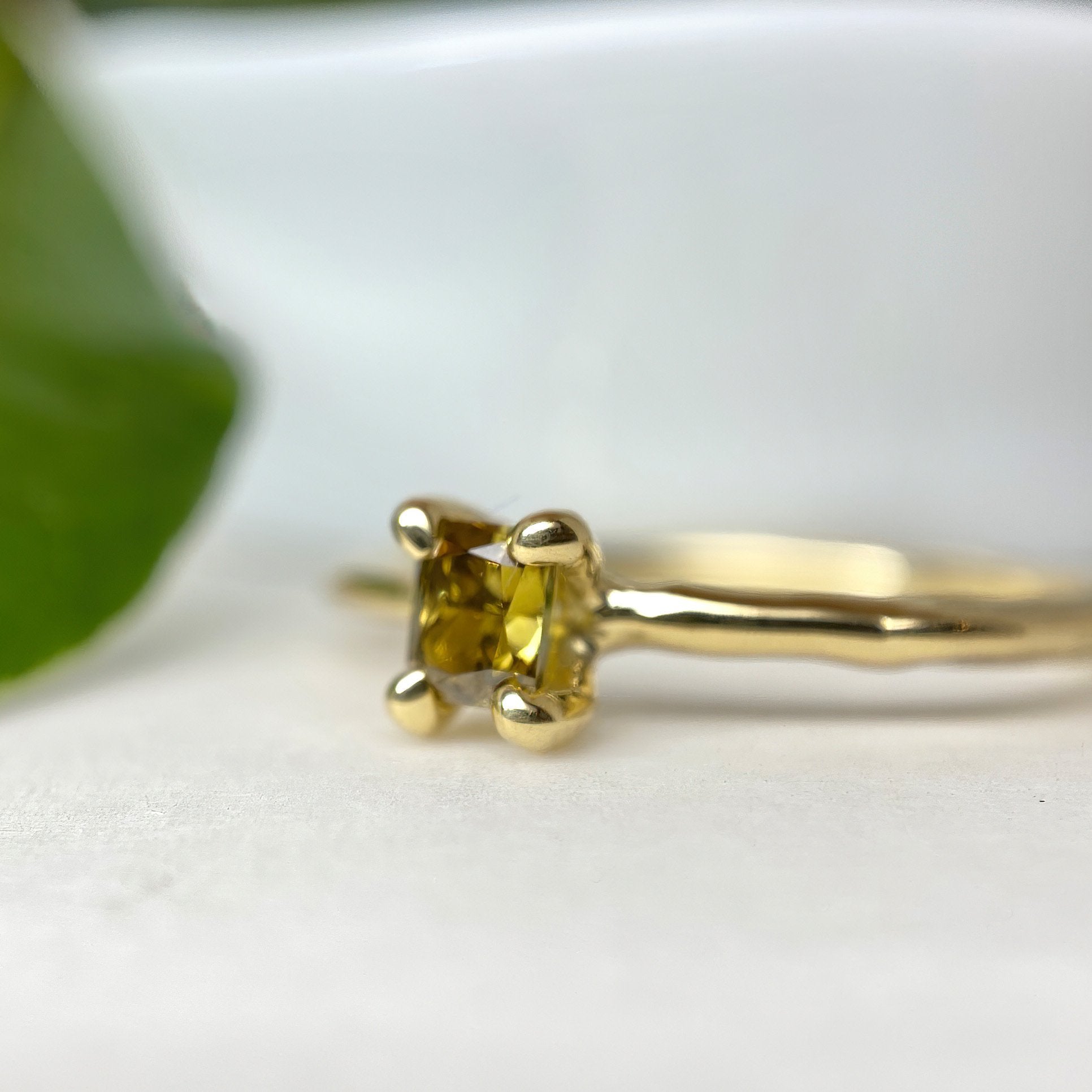 Square Greenish Diamond Ring (18k)