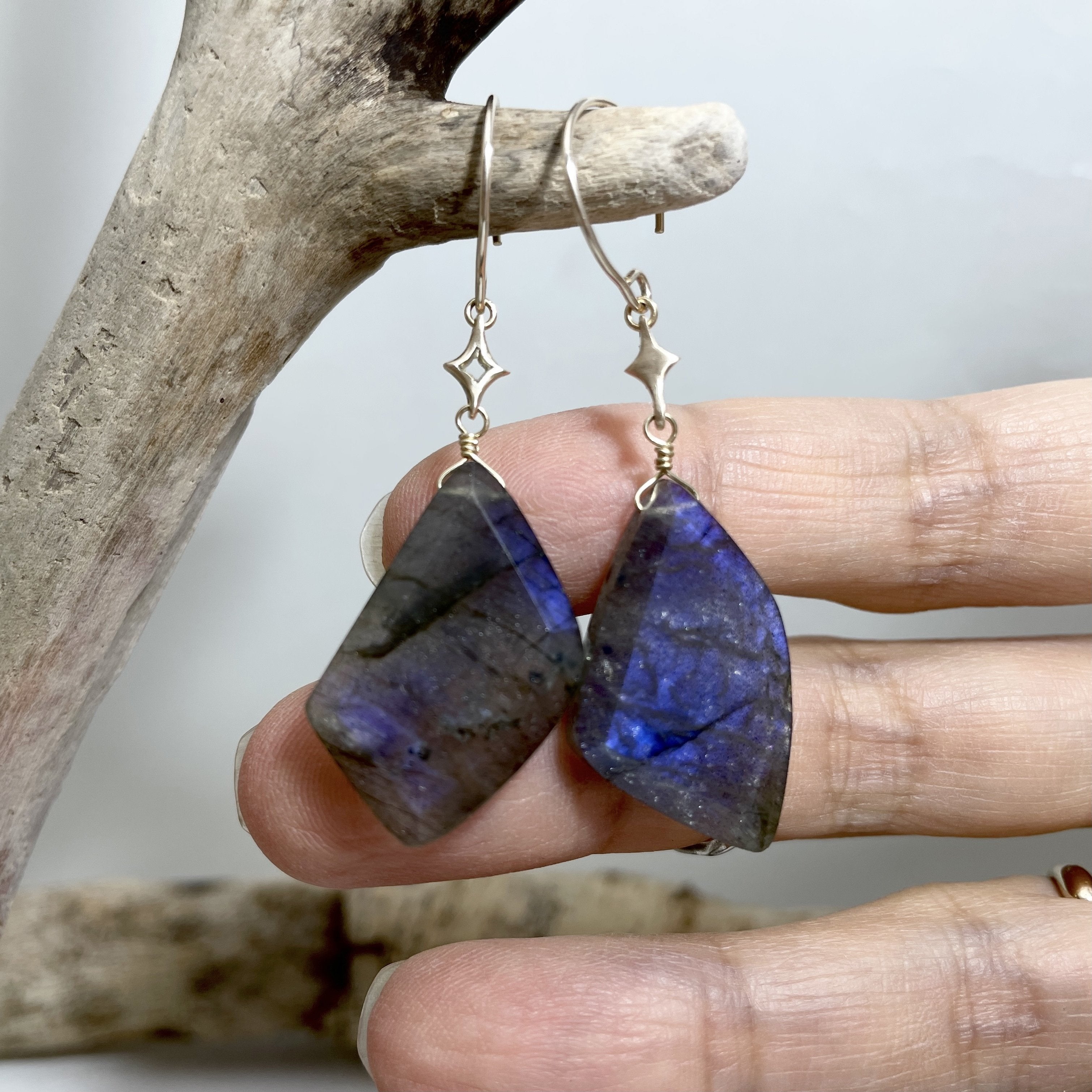Labradorite Earrings with a Star Shape Accent (10k)