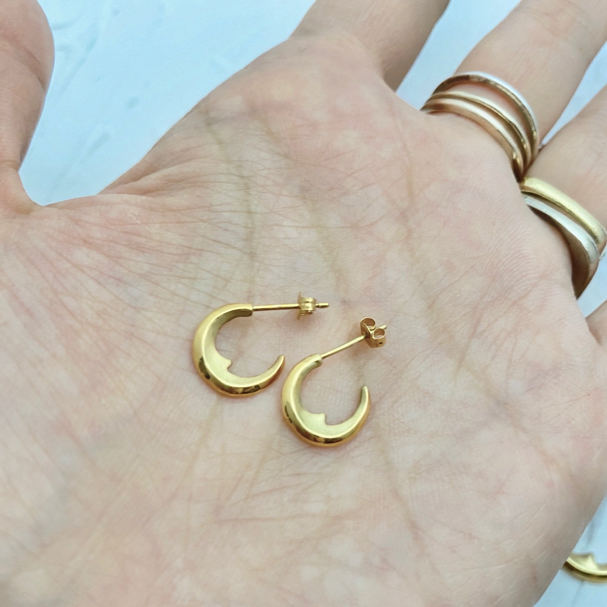 Small Golden Crescent Moon Hoop Earrings (18k)
