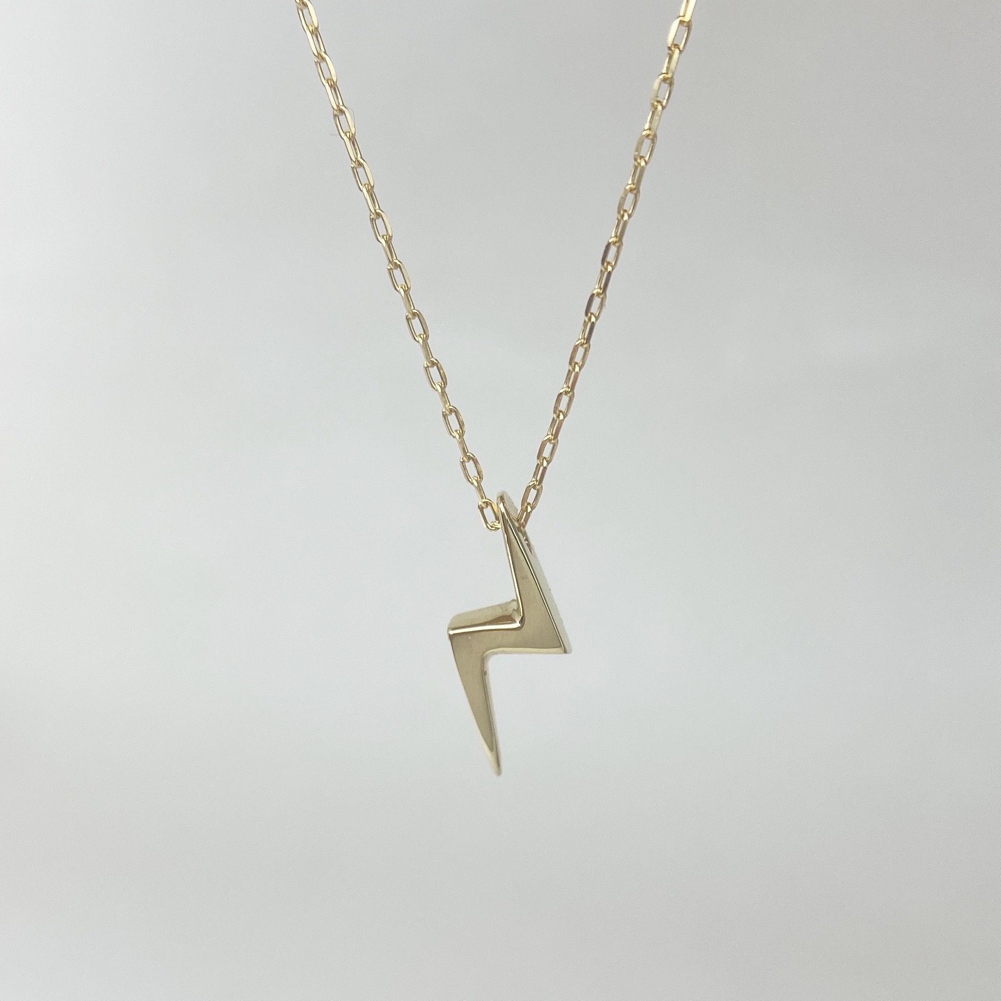 N-like Shaped Lightning Bolt Gold Necklace (18k)