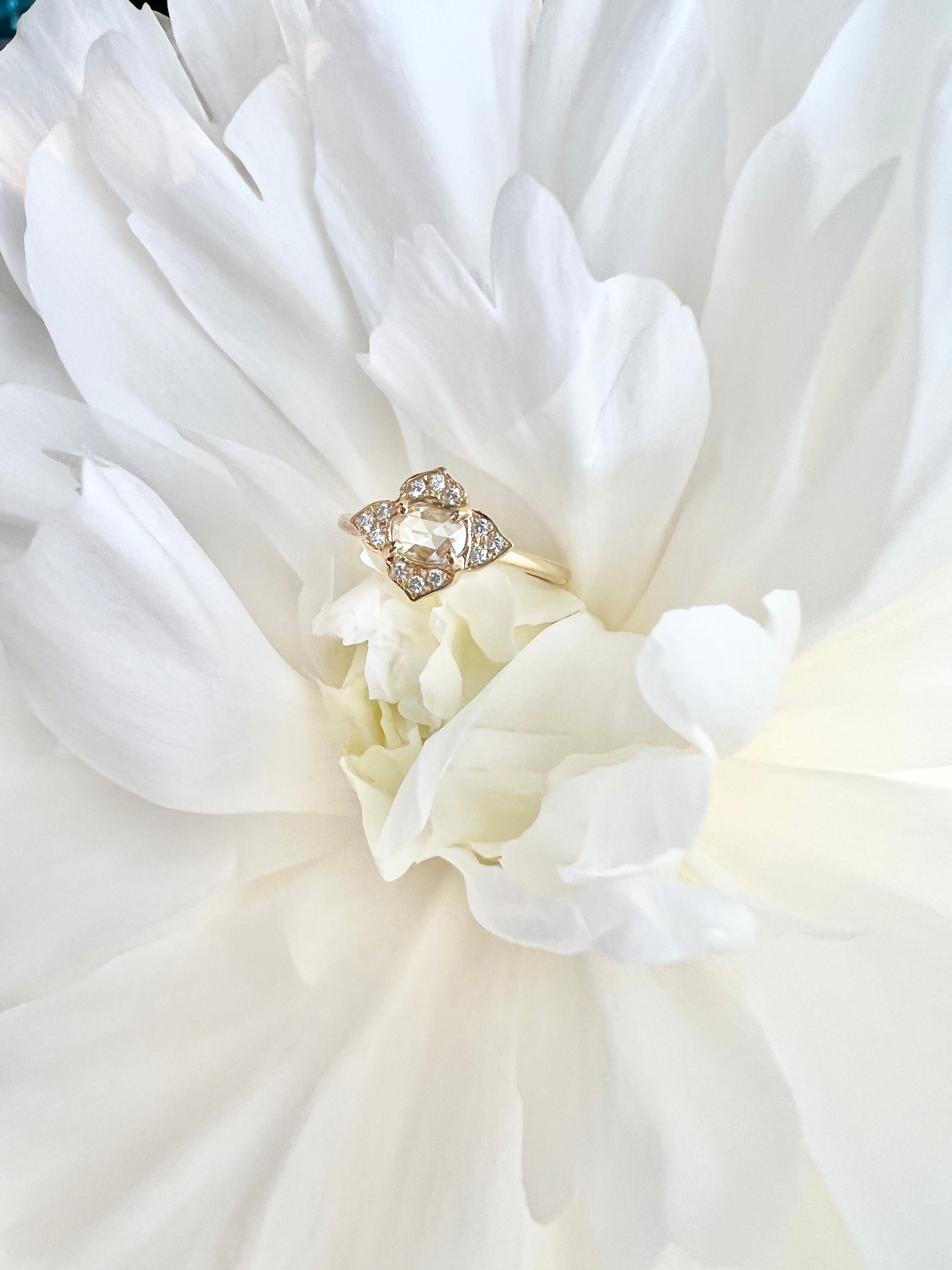Flower Halo Rose Cut Diamond Ring (18k)