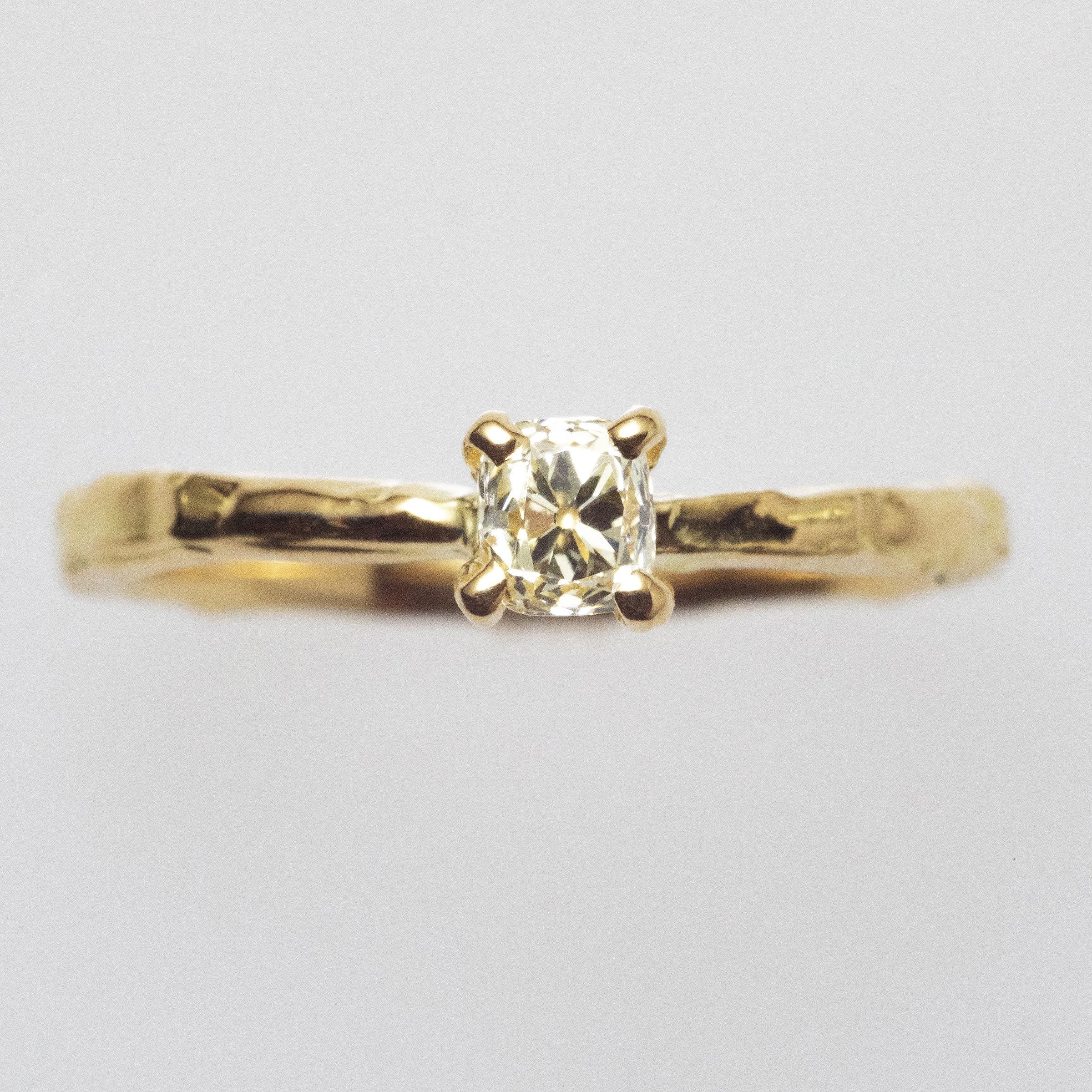 Leslie - Antique Diamond on 18k Textured Ring